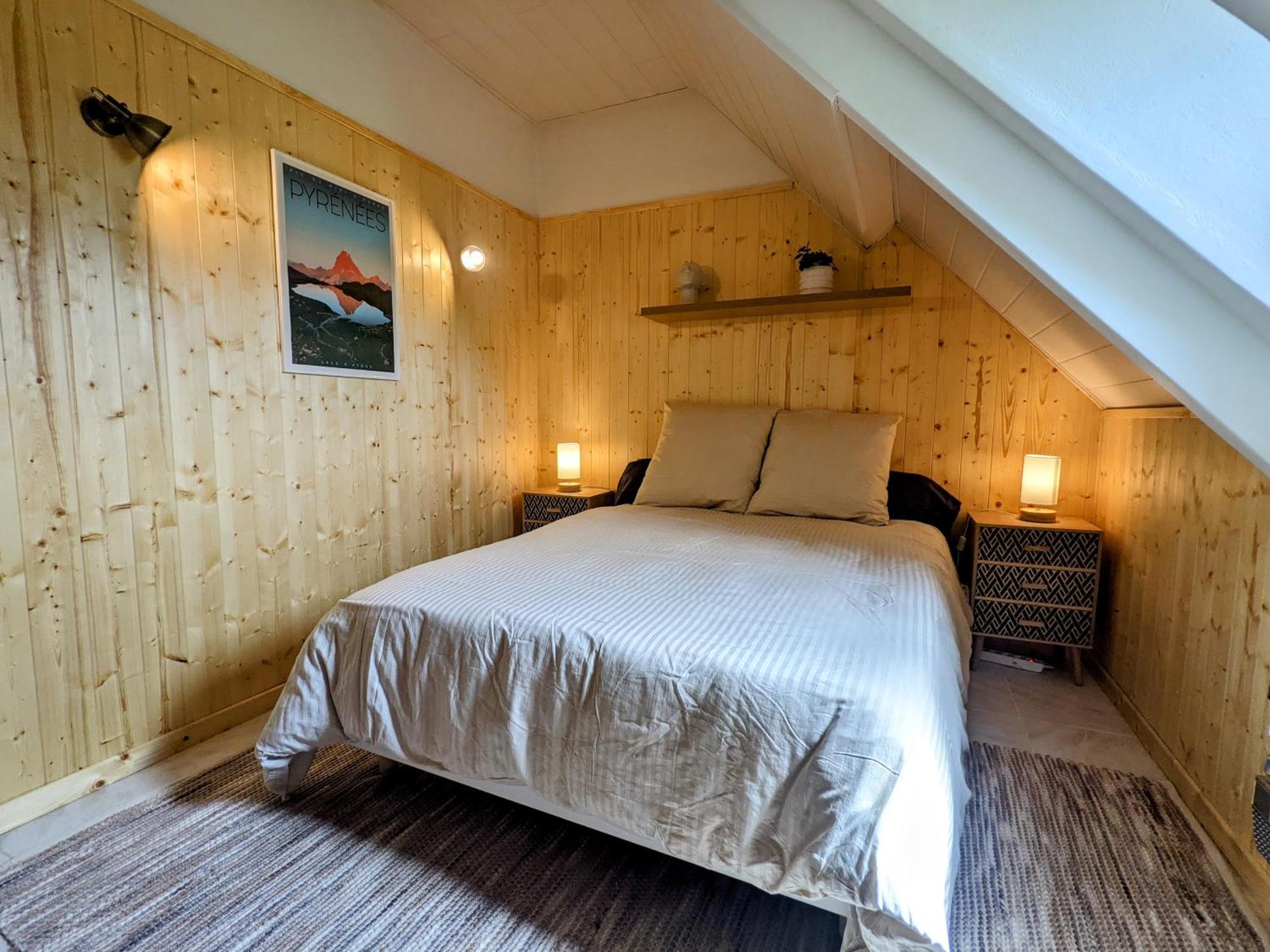 La Bigourdane Grand Gite Confortable & Spa Campan Exterior photo